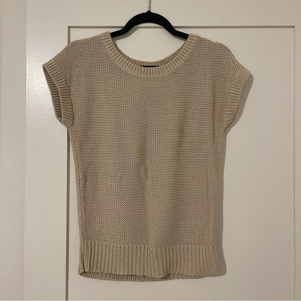 Cream knit banana republic short sleeve sweater